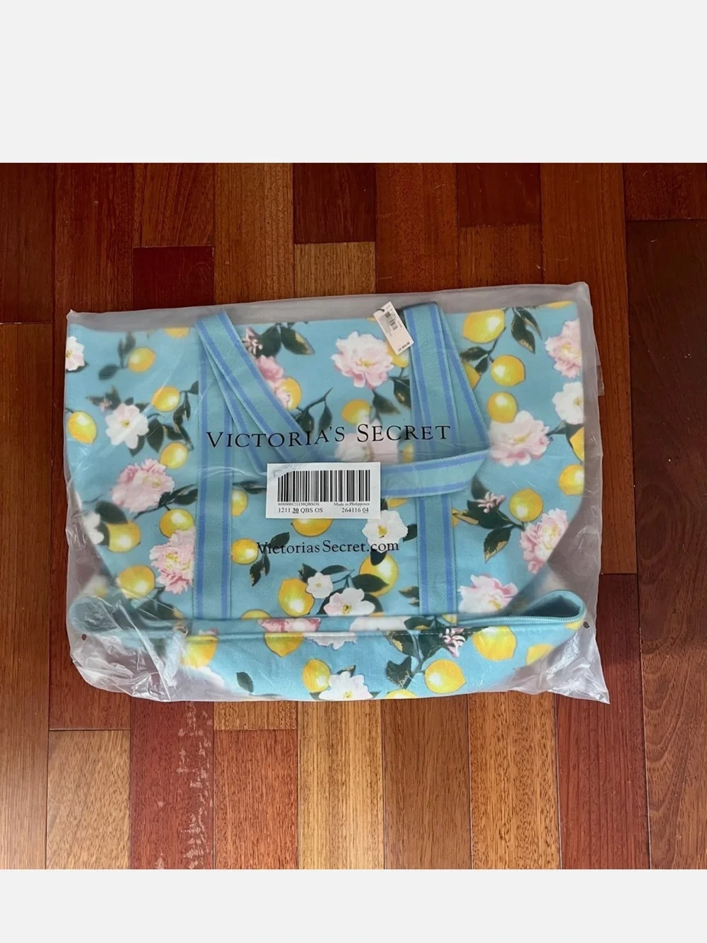 NWT Victoria's Secret Swim Insulated Cooler Tote Teal Blue Lemons Beach Bag